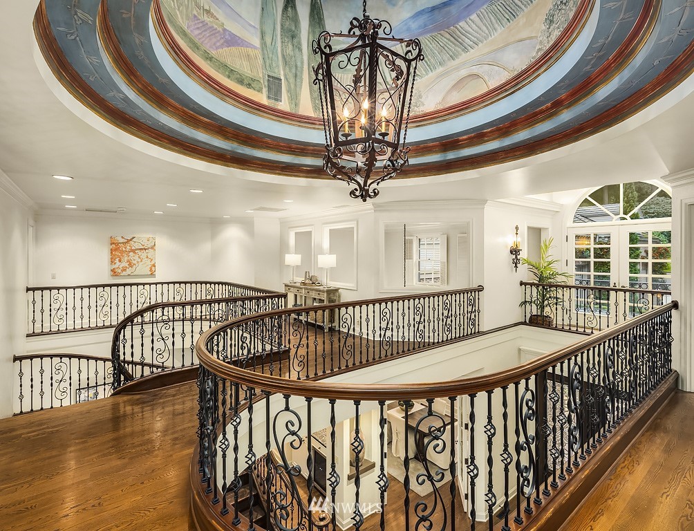 3432 Hunts Point Road Hunts Point, WA 98004 - Photo 21 of 39