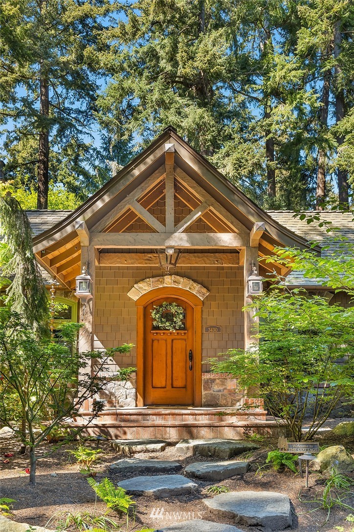 3432 Hunts Point Road Hunts Point, WA 98004 - Photo 27 of 39