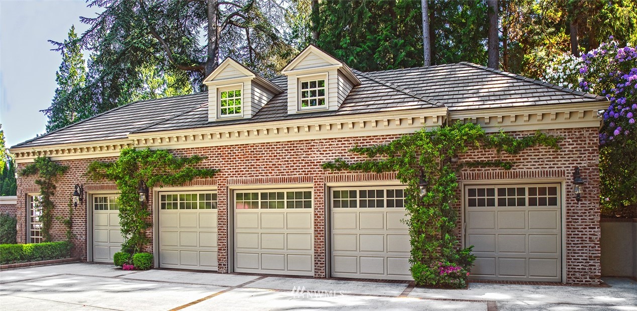 3432 Hunts Point Road Hunts Point, WA 98004 - Photo 36 of 39