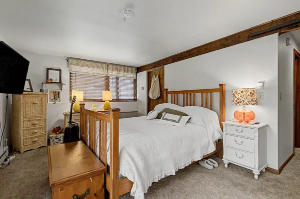 $215,000 | 12 Cedar Bluff Lane, Galena, IL 61036
