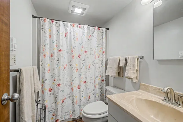 $215,000 | 12 Cedar Bluff Lane, Galena, IL 61036