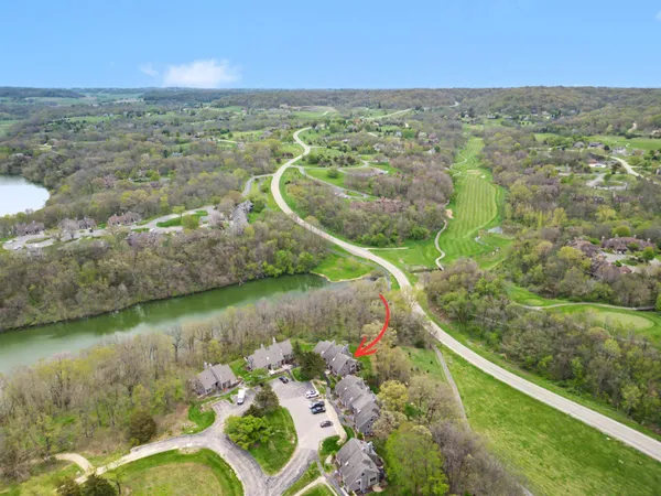 $215,000 | 12 Cedar Bluff Lane, Galena, IL 61036