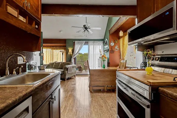 $215,000 | 12 Cedar Bluff Lane, Galena, IL 61036