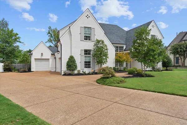 $1,299,000 | 10394 North Duncan Woods Lane, Collierville, TN 38017