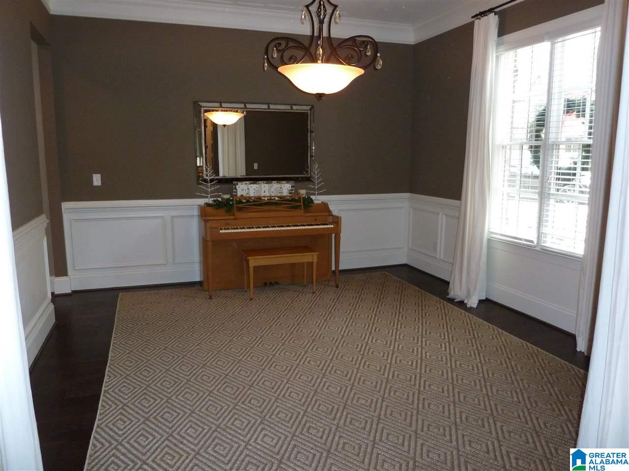 822 Byron Way Birmingham, AL 35226 - Photo 6 of 39