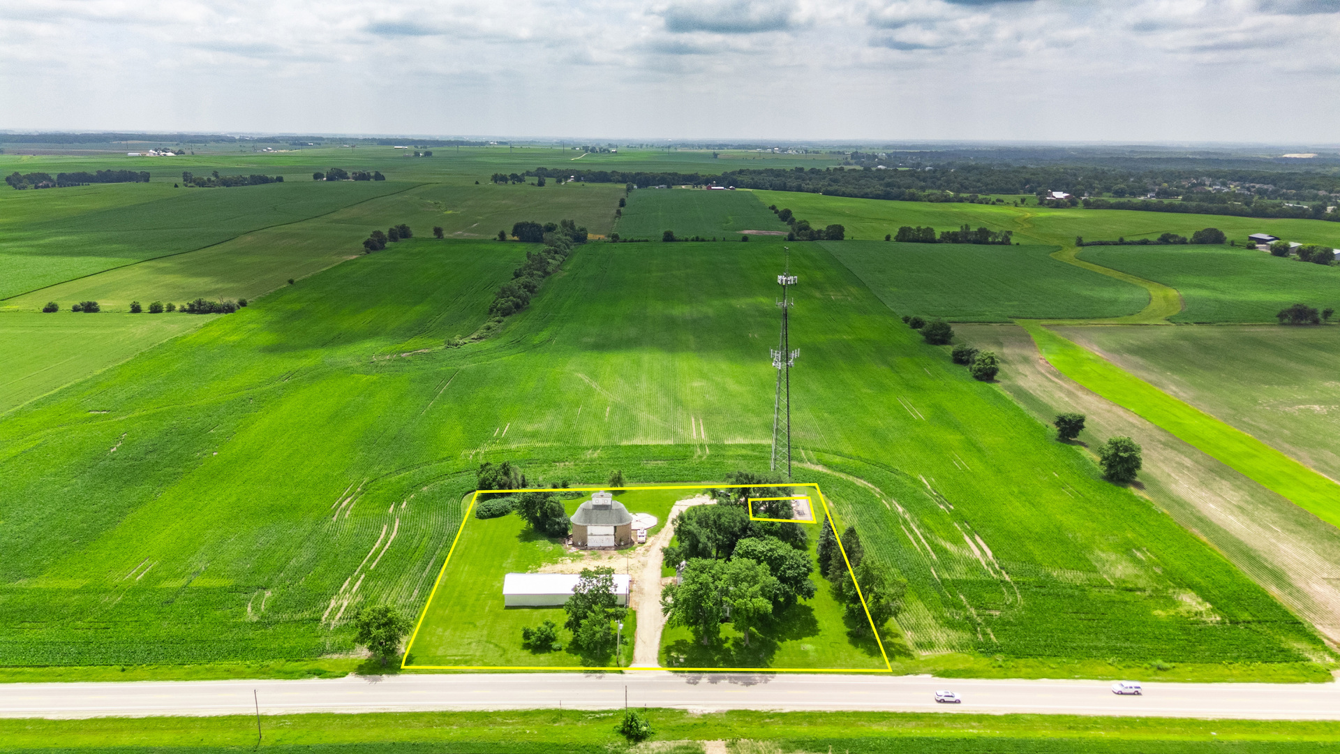 14286 Highway 72 Genoa, IL 60135 - Photo 29 of 33