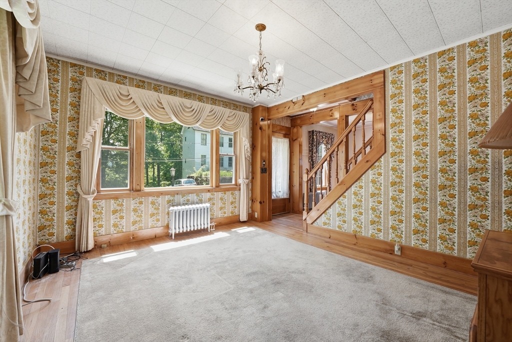 17 East Howe Street Orange, MA 01364 - Photo 9 of 34