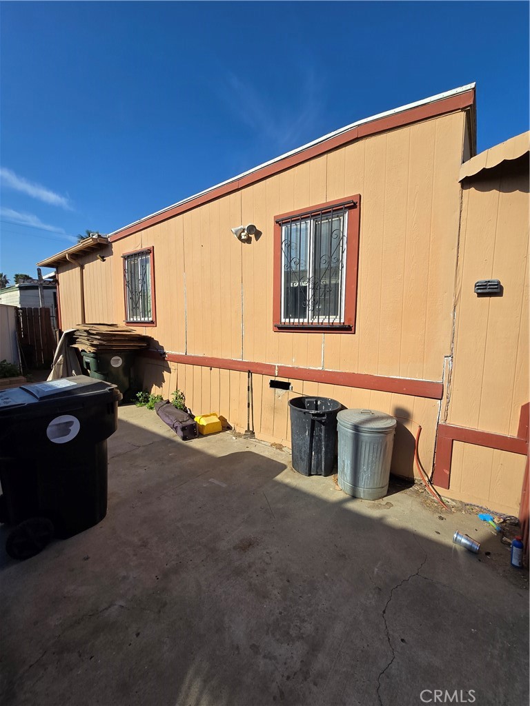 3319 Avalon Street, Unit 26 Riverside, CA 92509 - Photo 5 of 19
