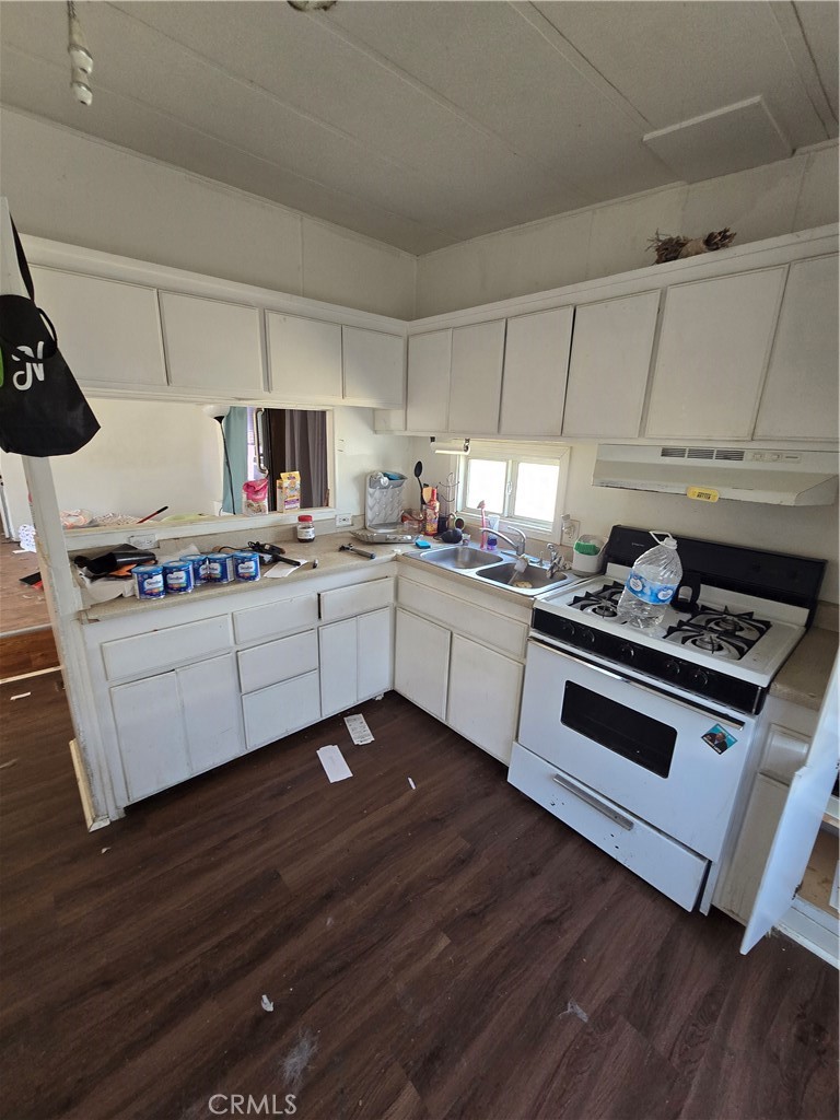 3319 Avalon Street, Unit 26 Riverside, CA 92509 - Photo 10 of 19