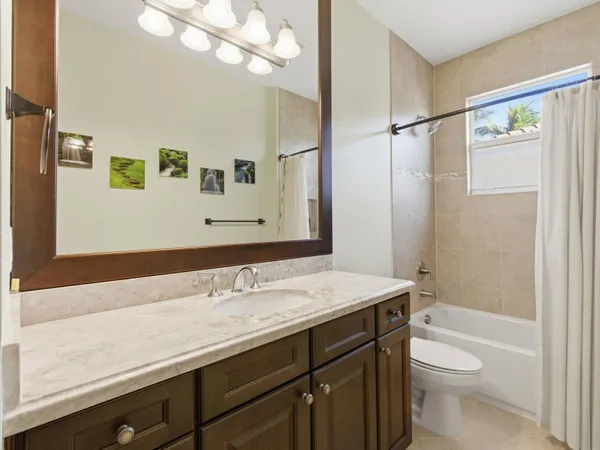 $925,000 | 8228 Triana Point Avenue, Boynton Beach, FL 33473