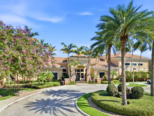 $925,000 | 8228 Triana Point Avenue, Boynton Beach, FL 33473