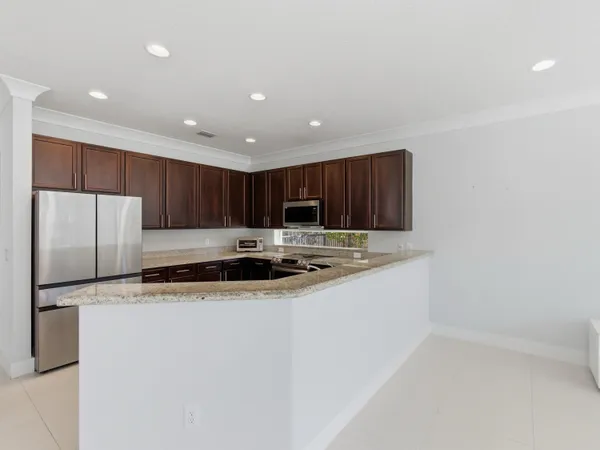 $925,000 | 8228 Triana Point Avenue, Boynton Beach, FL 33473