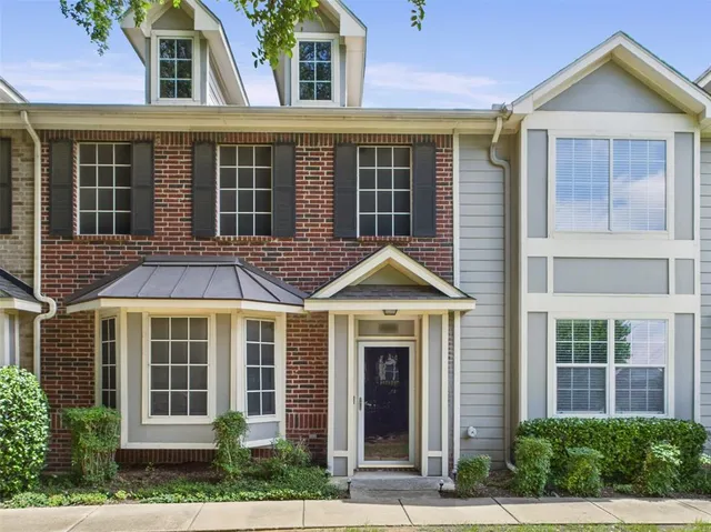 $275,000 | 2522 Durango Ridge Drive, Bedford, TX 76021