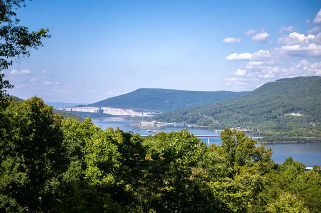 $1,395,000 | 315 Browbend Drive, Guild, TN 37340