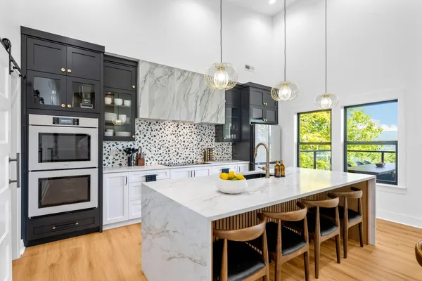 $1,395,000 | 315 Browbend Drive, Guild, TN 37340