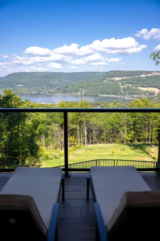 $1,395,000 | 315 Browbend Drive, Guild, TN 37340