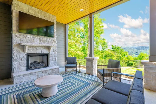 $1,395,000 | 315 Browbend Drive, Guild, TN 37340