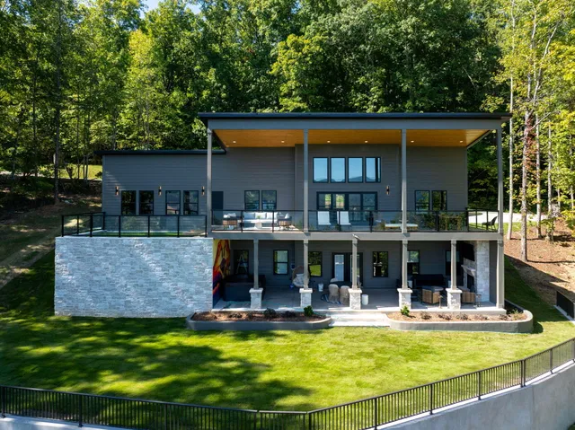 $1,395,000 | 315 Browbend Drive, Guild, TN 37340