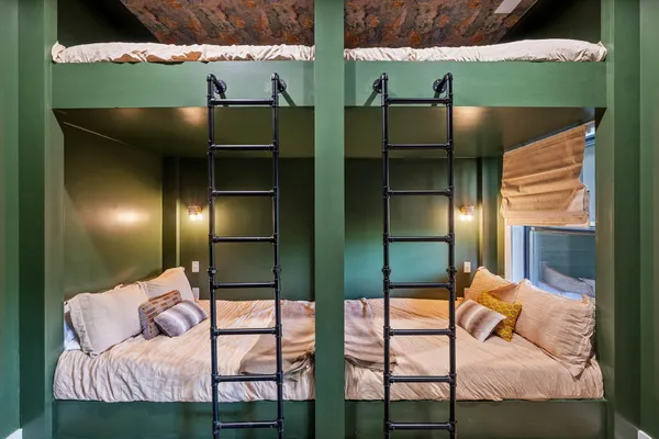 $1,395,000 | 315 Browbend Drive, Guild, TN 37340