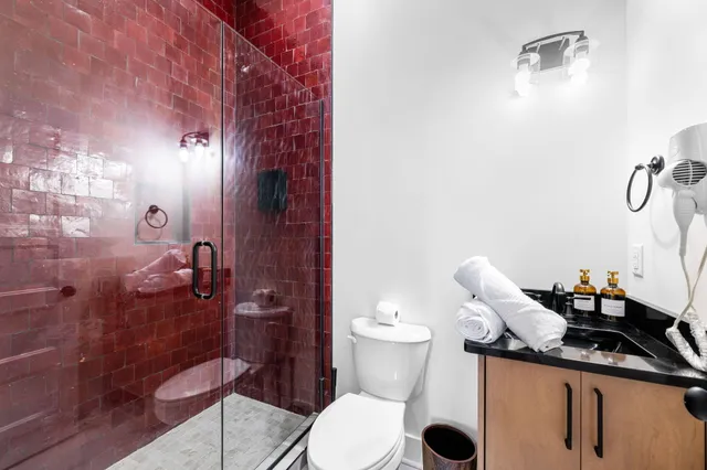 $1,395,000 | 315 Browbend Drive, Guild, TN 37340