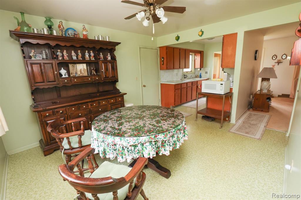 5896 Cobb Road Lapeer, MI 48446 - Photo 21 of 42