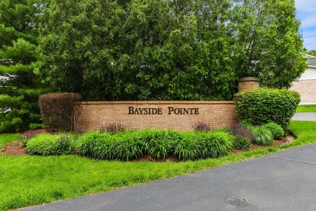 $380,000 | 91 Potawatomi Road, Unit G4, Williams Bay, WI 53191