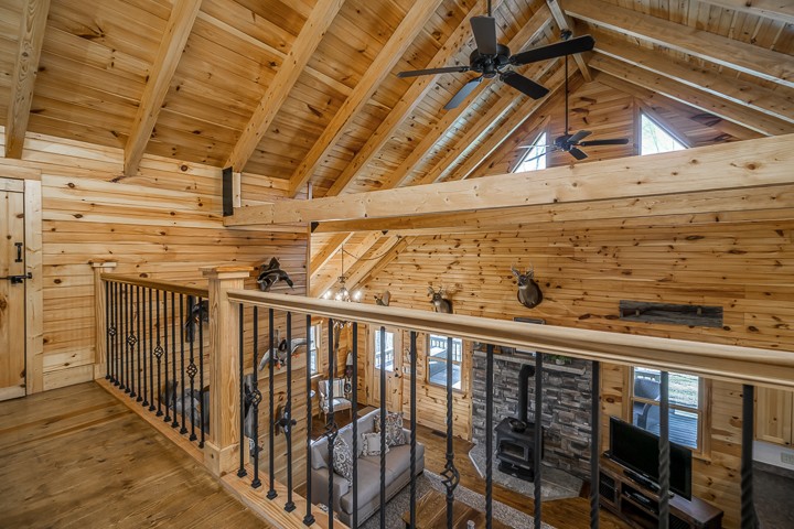 995 Dale Ridge Road Dowelltown, TN 37059 - Photo 18 of 45 a view of a balcony