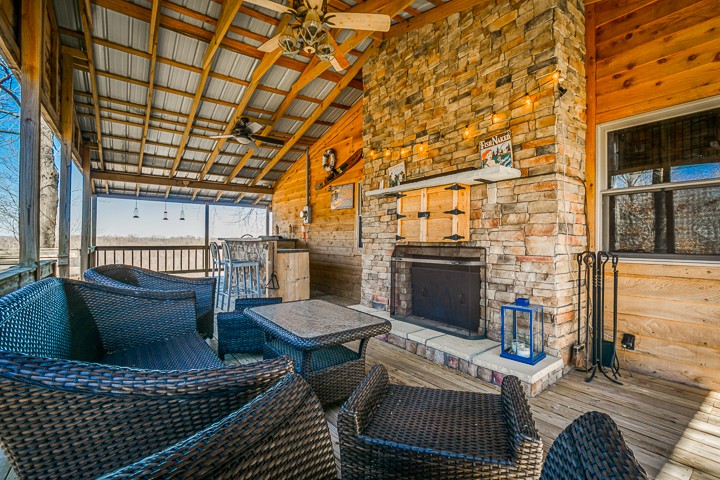 995 Dale Ridge Road Dowelltown, TN 37059 - Photo 21 of 45 a view of a patio with couches and potted plants
