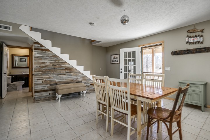 995 Dale Ridge Road Dowelltown, TN 37059 - Photo 26 of 45 a view of a dining room with furniture and window