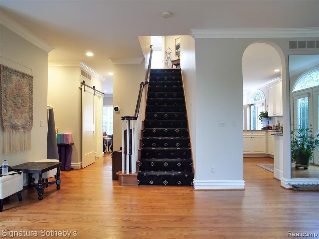 399 Neff Road Grosse Pointe, MI 48230 - Photo 20 of 52