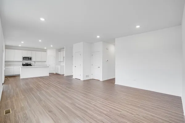 $515,990 | 393 Danforth Drive, Oswego, IL 60543