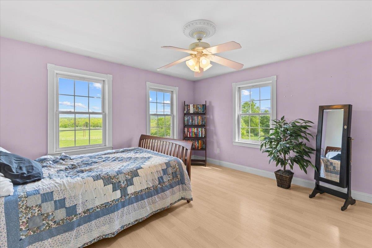 413 Hibbard Road Milton, VT 05468 - Photo 17 of 60