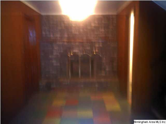 1429 16th Way Southwest Birmingham, AL 35211 - Photo 4 of 8