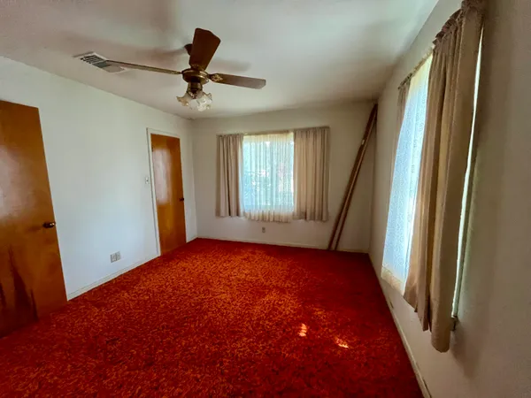 $139,000 | 1012 East Oak Street, Brownfield, TX 79316