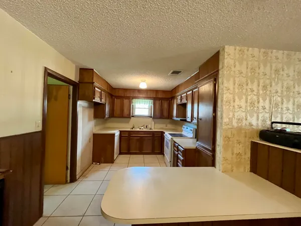 $139,000 | 1012 East Oak Street, Brownfield, TX 79316