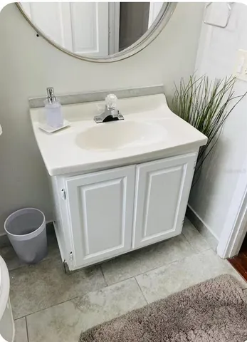 $2,000 | 2521 Lorraine Street, Tampa, FL 33614