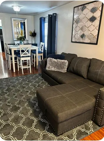 $2,000 | 2521 Lorraine Street, Tampa, FL 33614