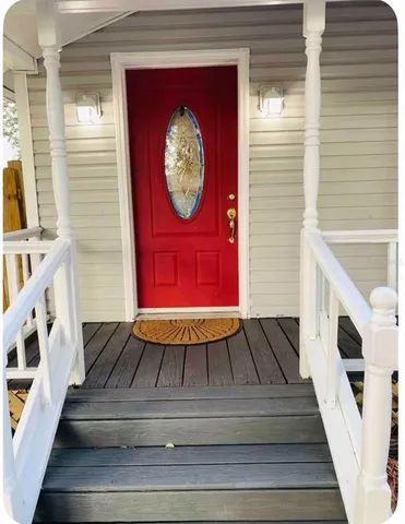 $2,000 | 2521 Lorraine Street, Tampa, FL 33614