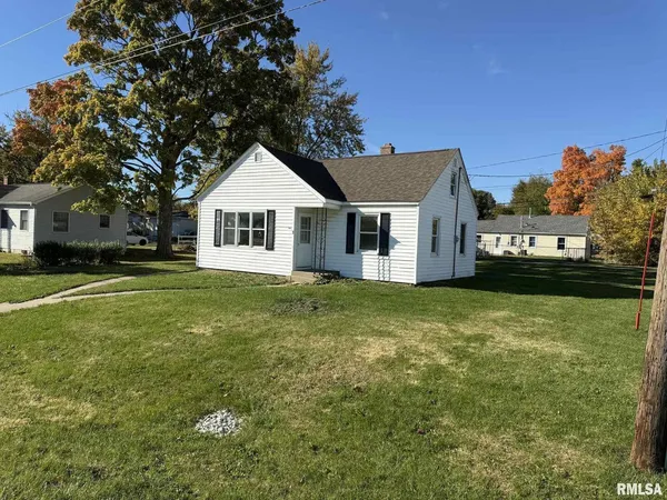 $117,900 | 3 Anderson Avenue, Milan, IL 61264