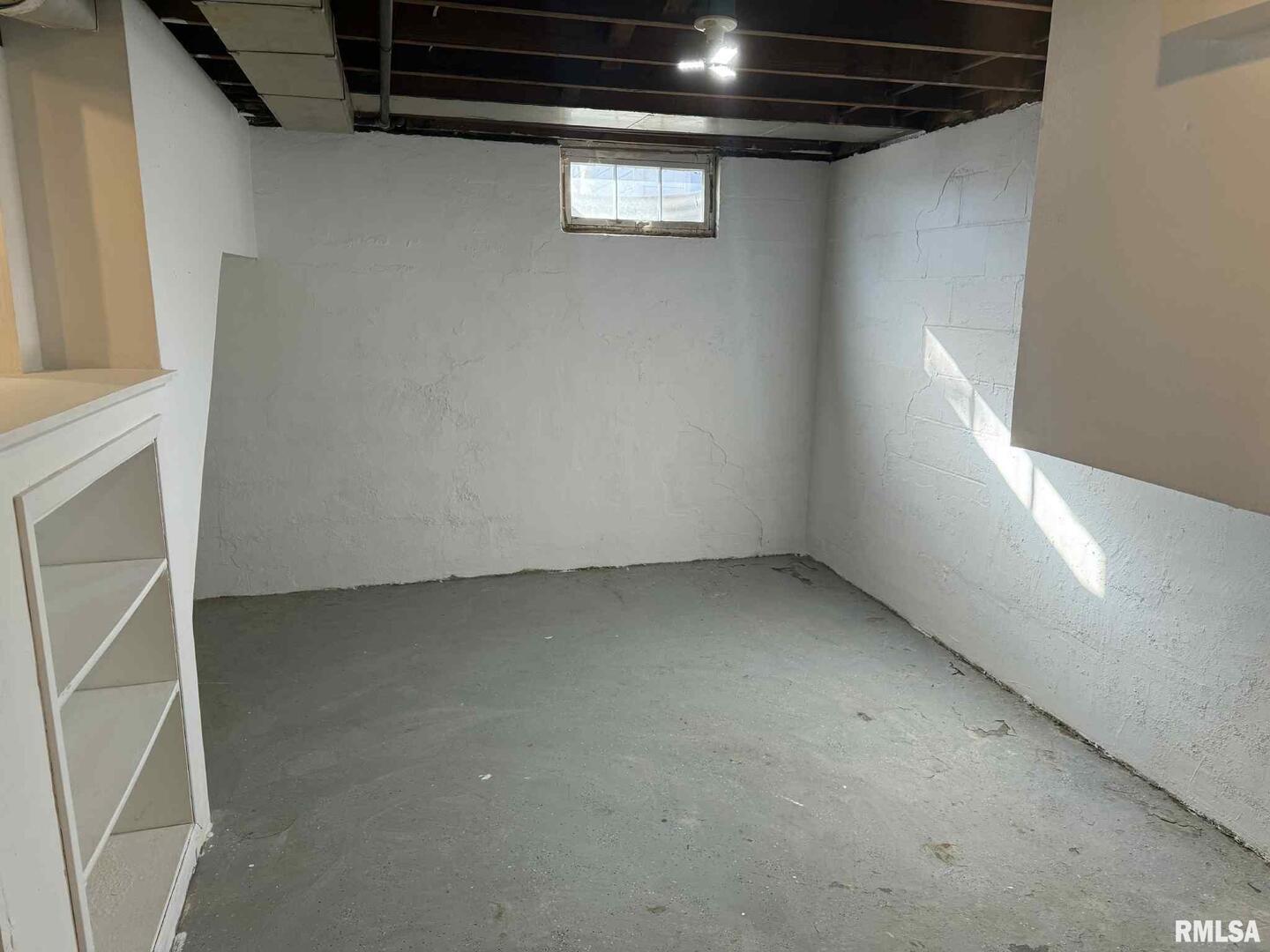 3 Anderson Avenue Milan, IL 61264 - Photo 25 of 30 a view of an empty room