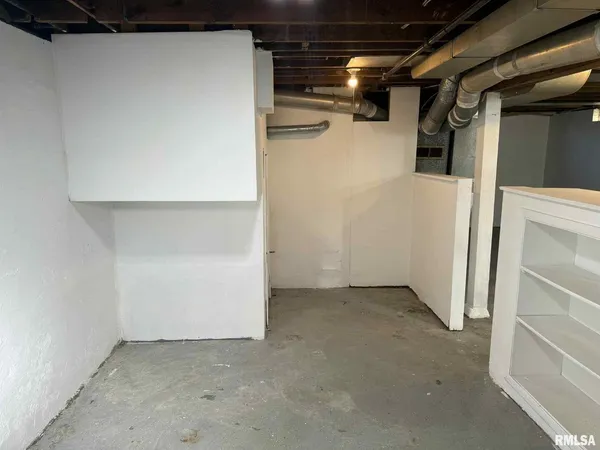 $117,900 | 3 Anderson Avenue, Milan, IL 61264