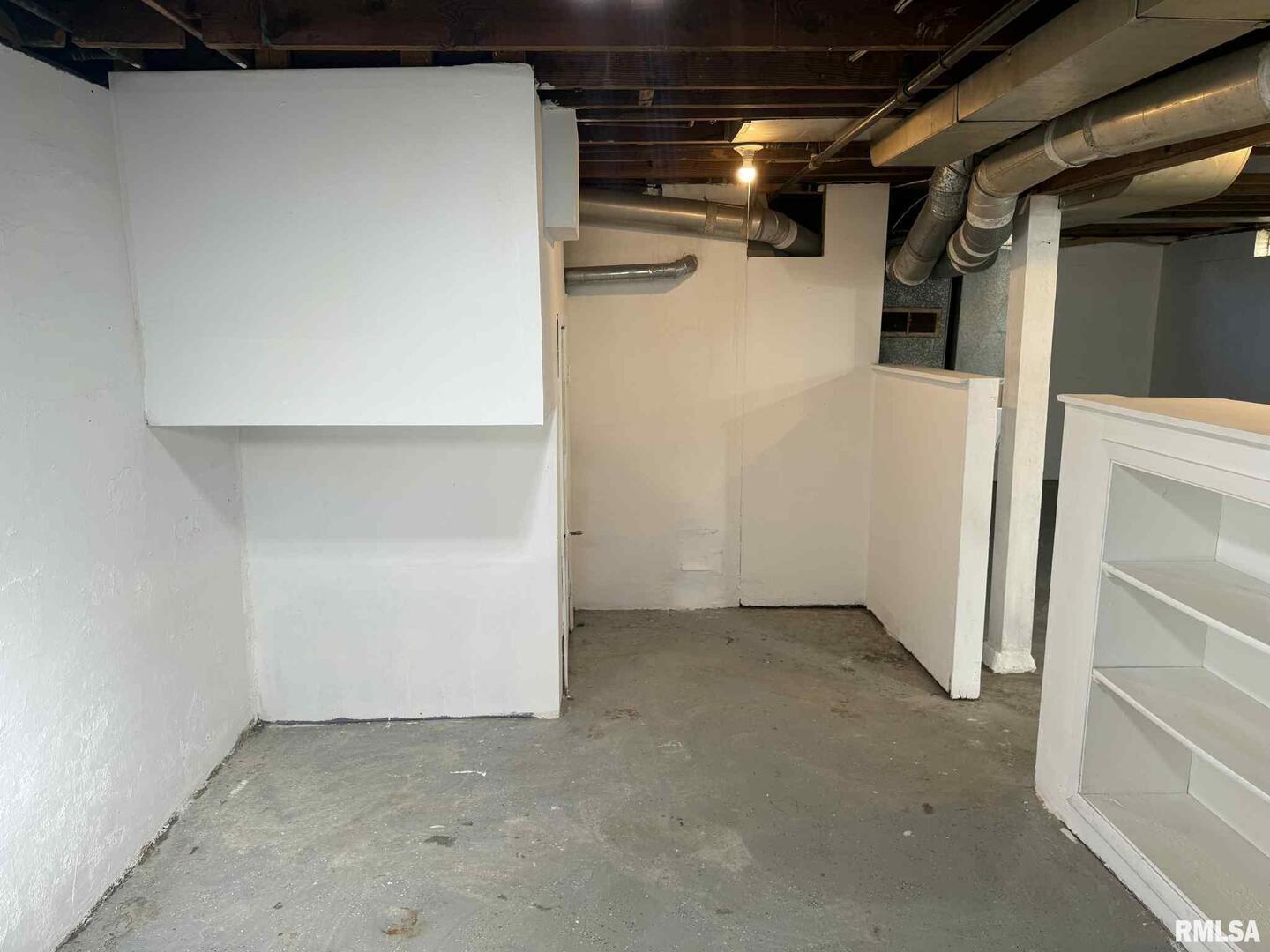 3 Anderson Avenue Milan, IL 61264 - Photo 30 of 30 a view of storage and utility room