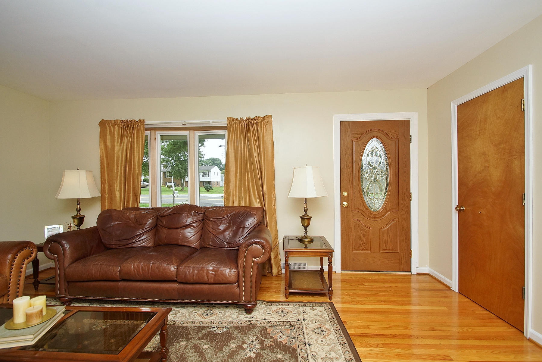 5910 Plantation Road Roanoke, VA 24019 - Photo 2 of 26 dsc09395