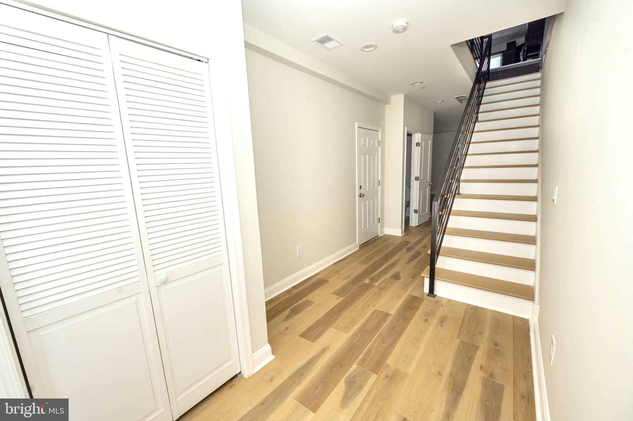 3116 Byberry Road Philadelphia, PA 19154 - Photo 3 of 16
