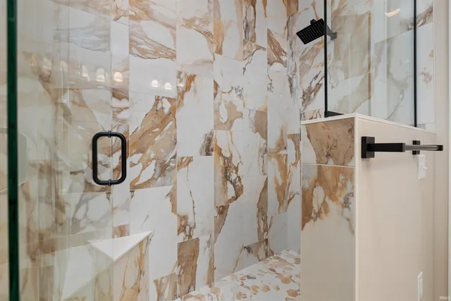 $719,798 | 18096 Tullymore Lane, Unit 34TR, Leo, IN 46765