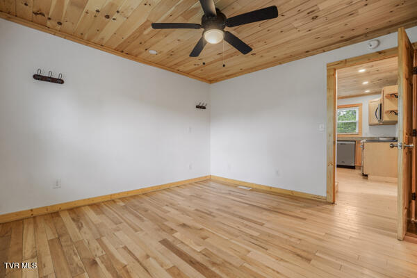 455 Pickens Road Kingsport, TN 37663 - Photo 20 of 40 017_ydES