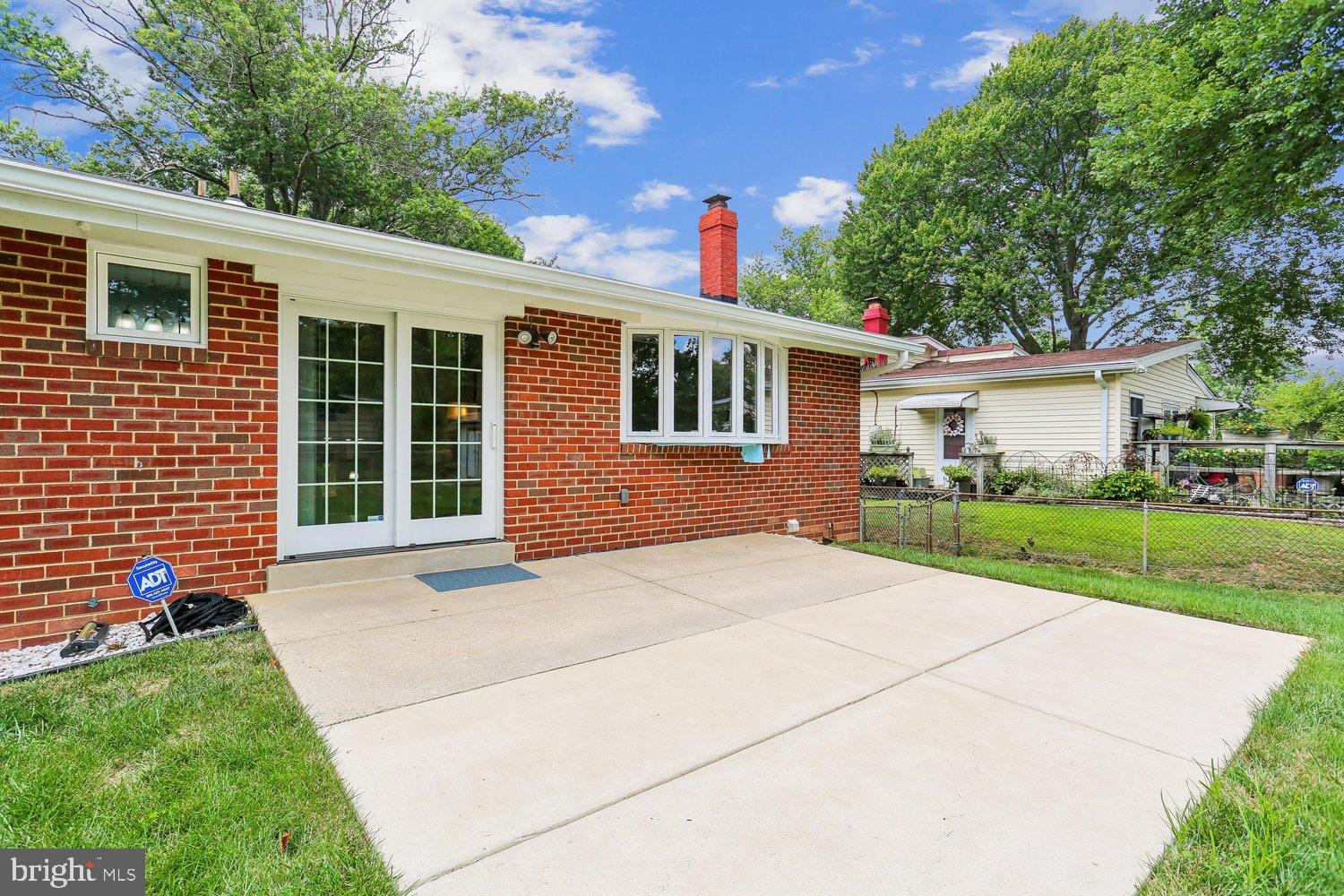 11513 Lockhart Place Silver Spring, MD 20902 - Photo 17 of 21 Patio