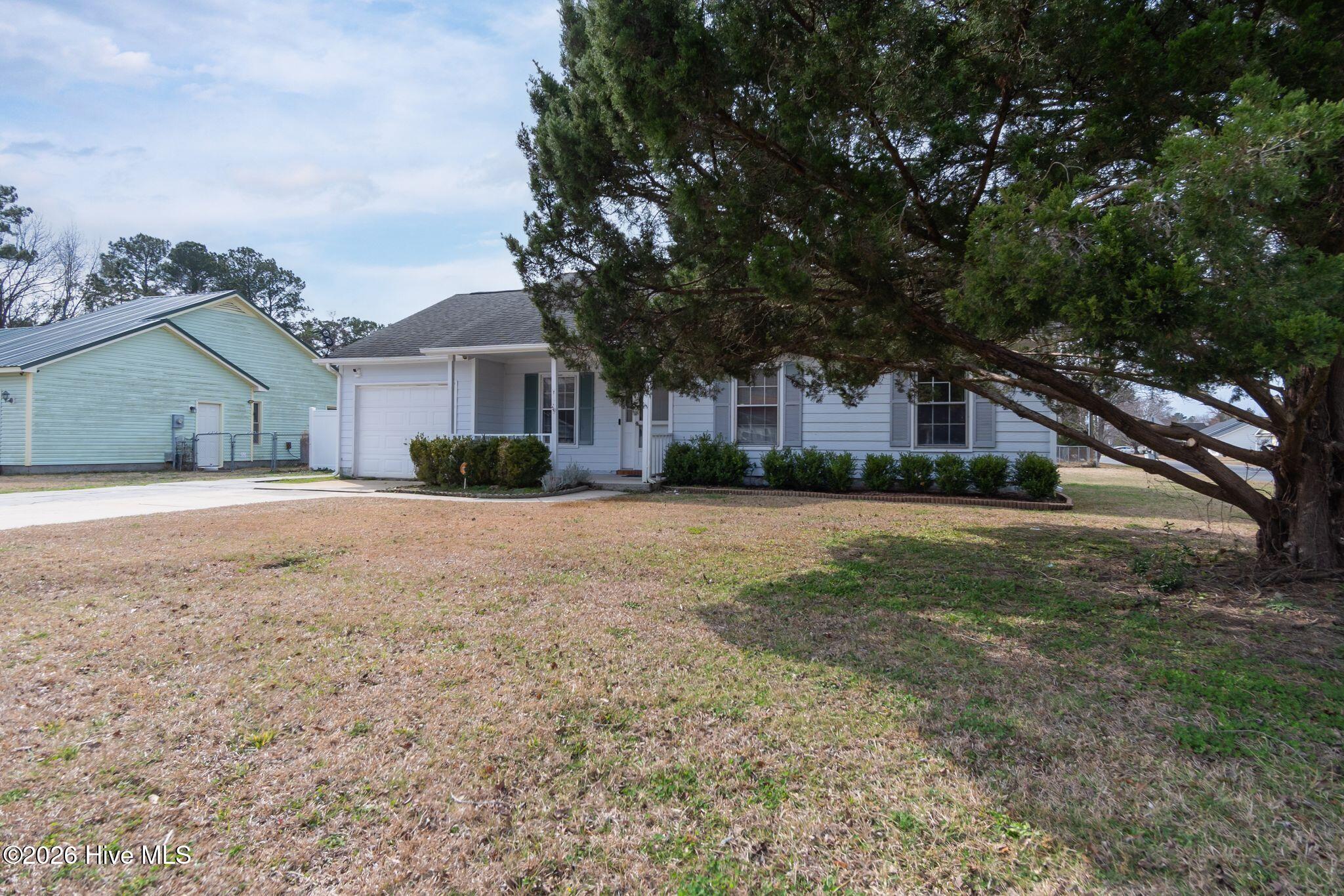 300 Quail Ridge Road Jacksonville, NC 28546 - Photo 1 of 43 300 Quail Ridge-1