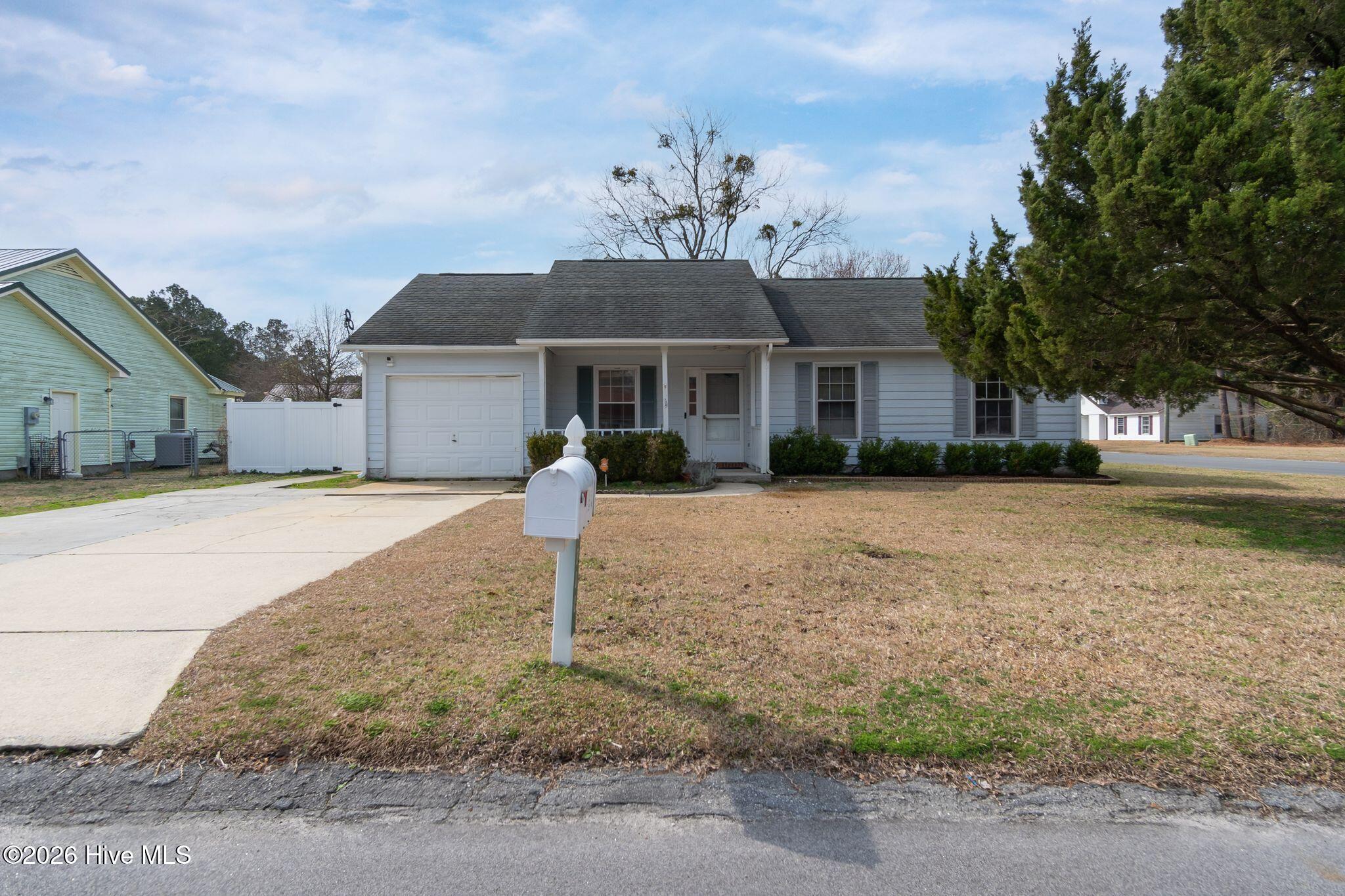 300 Quail Ridge Road Jacksonville, NC 28546 - Photo 2 of 43 300 Quail Ridge-2