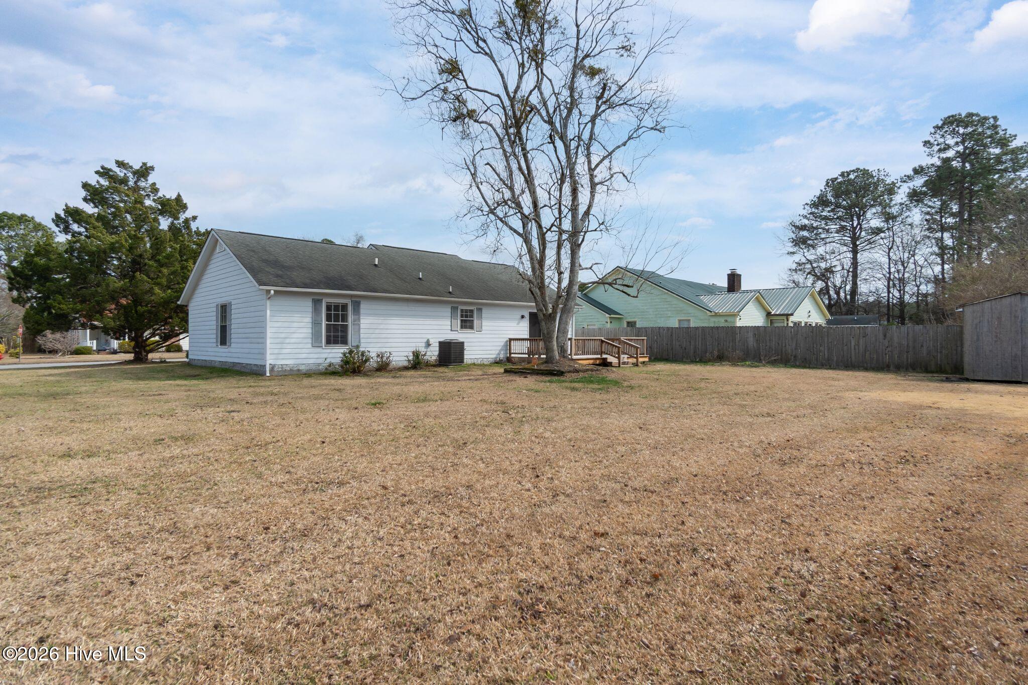 300 Quail Ridge Road Jacksonville, NC 28546 - Photo 34 of 43 300 Quail Ridge-34